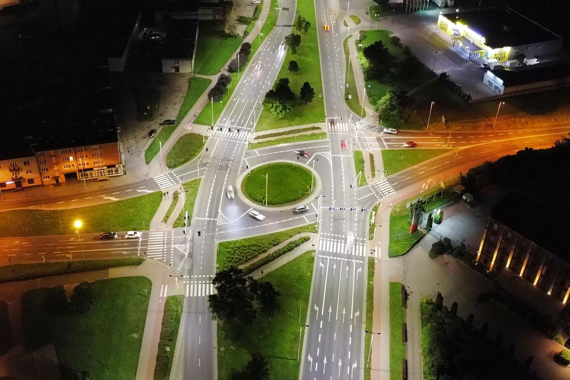 Inteligentne rozwiązanie oświetleniowe z IZYLUM sterowane przez Schréder EXEDRA obniża koszty energii o 40% dla miasta Włocławek.